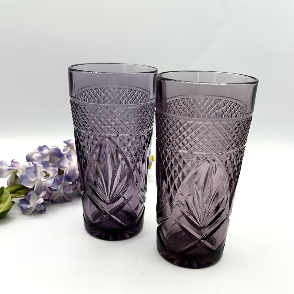 2 Cristal D’Arques Antique Amethyst Durand Tumblers. Purple Cold Drinks Glasses